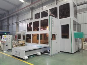 赣州于都县全封闭五轴模具加工中心